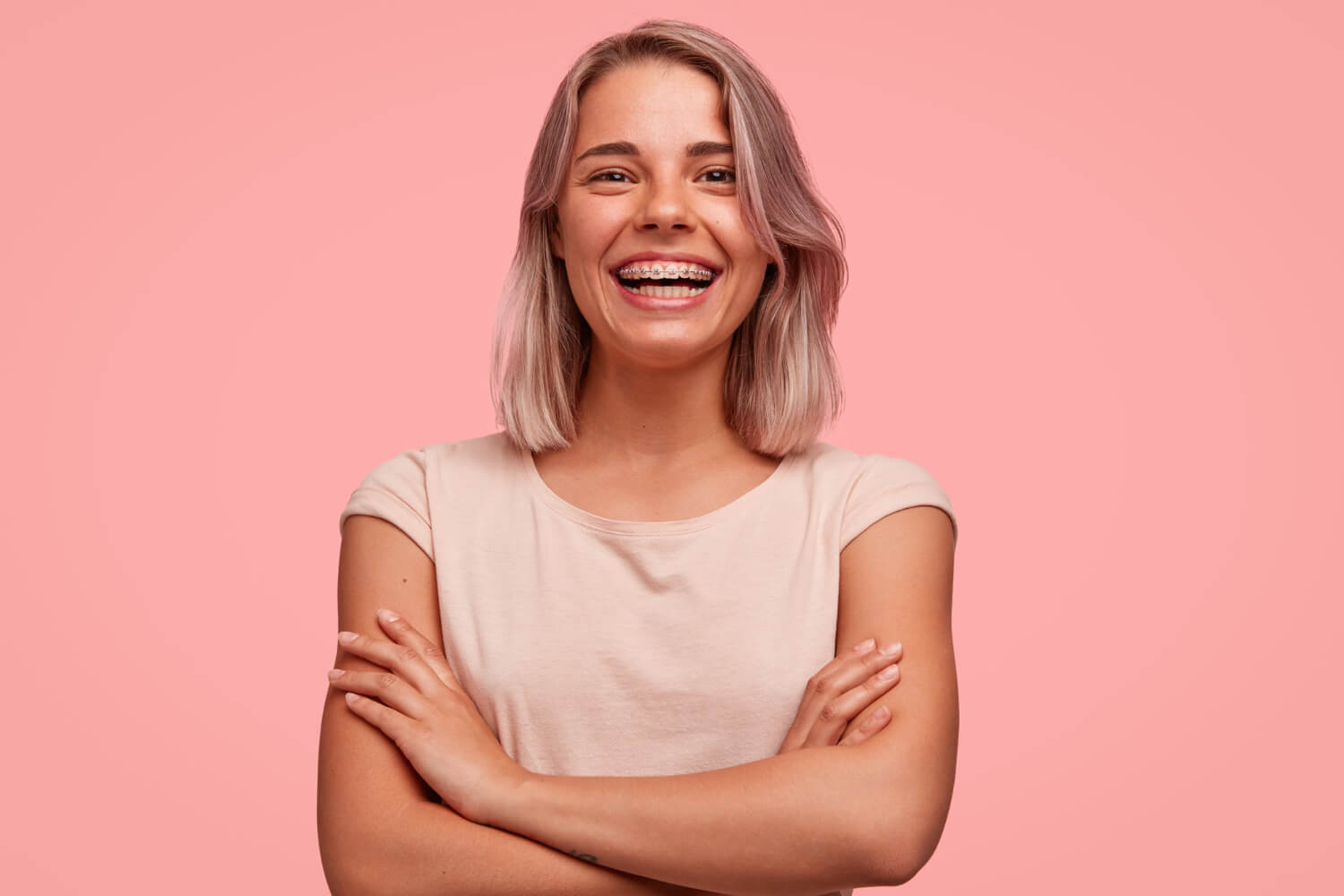Aparelho Fixo Saiba Como Limpar e Usar o Fio Dental Corretamente?